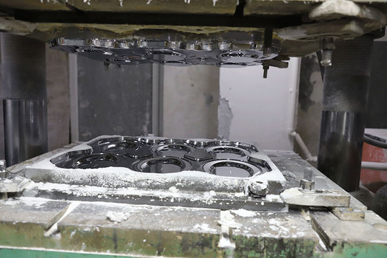 قالب فشرده سازی قالب ظروف آشپزخانه ISO CNC فرز ملامین موجود است