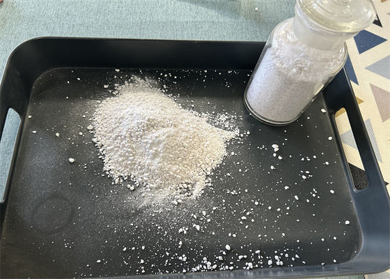 99.9٪ خلوص ملامین مواد اولیه پودر شیشه غیر سمی 25kg / کیسه سیانورامید