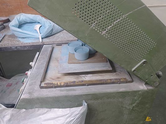 پودر قالب گیری ملامین با خلوص بالا 99.8٪ رنگ سفارشی برای تولید ظروف میز