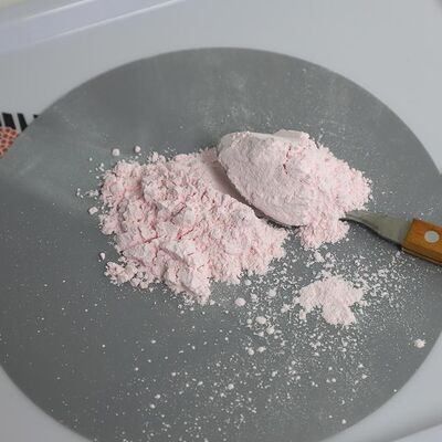 SHUANGYAN نقطه اشتعال بالاتر از 200 درجه سانتیگراد پودر ملامین خالص در پردازش شیمیایی و تولید مواد پایدار استفاده می شود